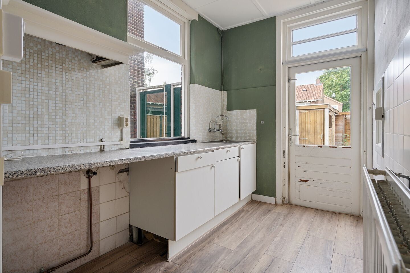 Twee-onder-één-kap te koop: Irisstraat 59, Enschede