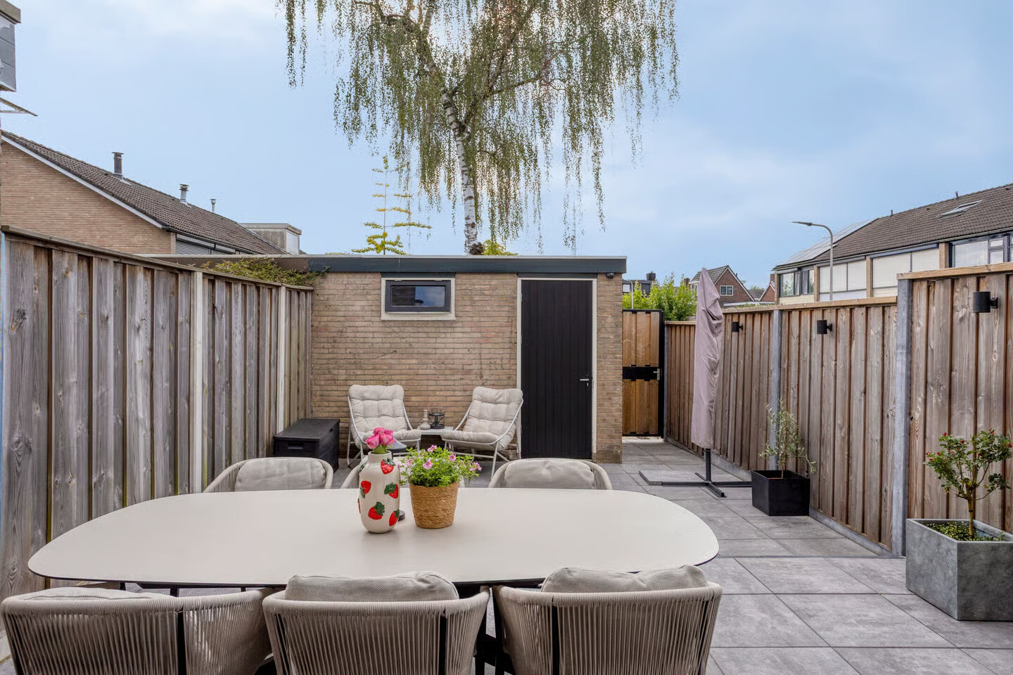 Hoekwoning te koop: anemoonstraat 85, Enschede