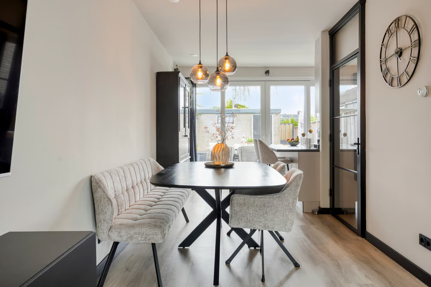 Hoekwoning te koop: anemoonstraat 85, Enschede