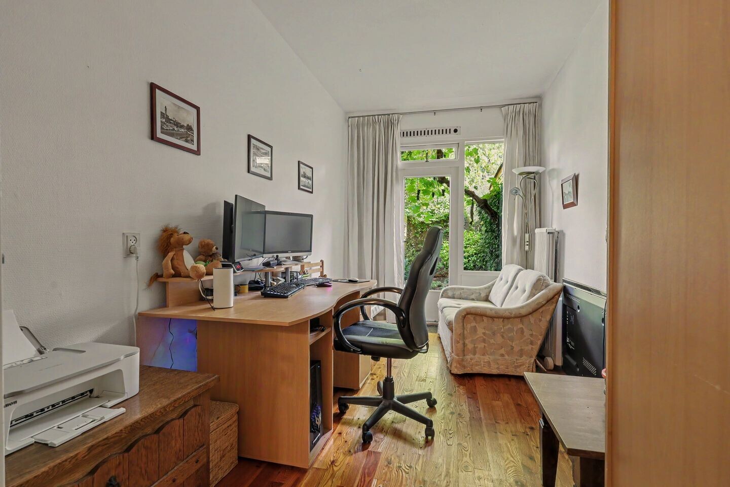 Tussenwoning te koop: Magnoliastraat 42, Enschede
