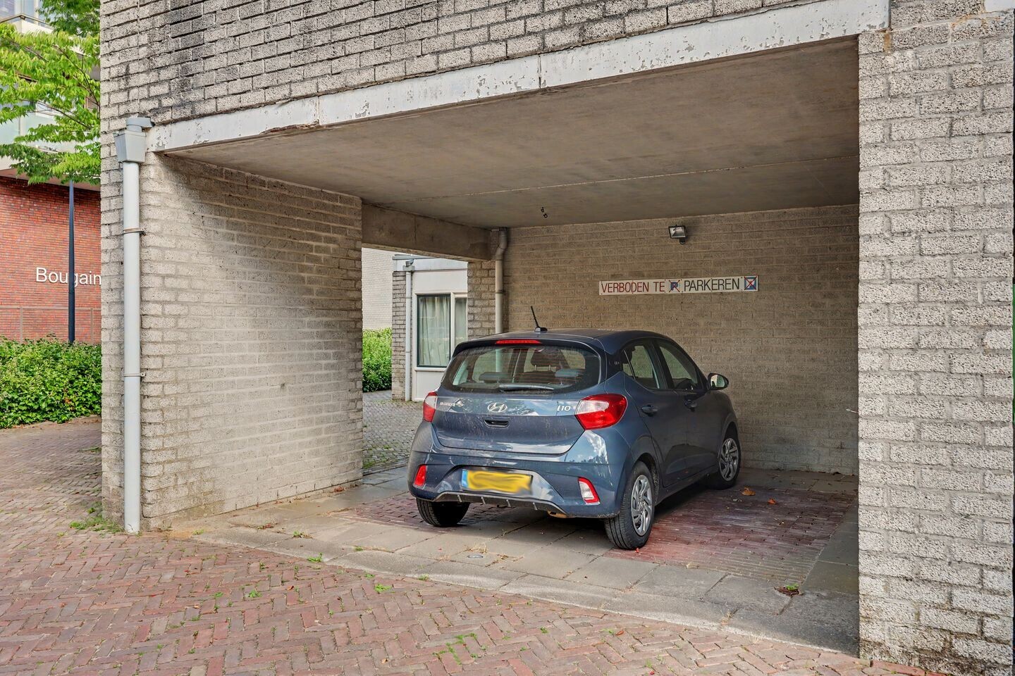 Tussenwoning te koop: Magnoliastraat 42, Enschede
