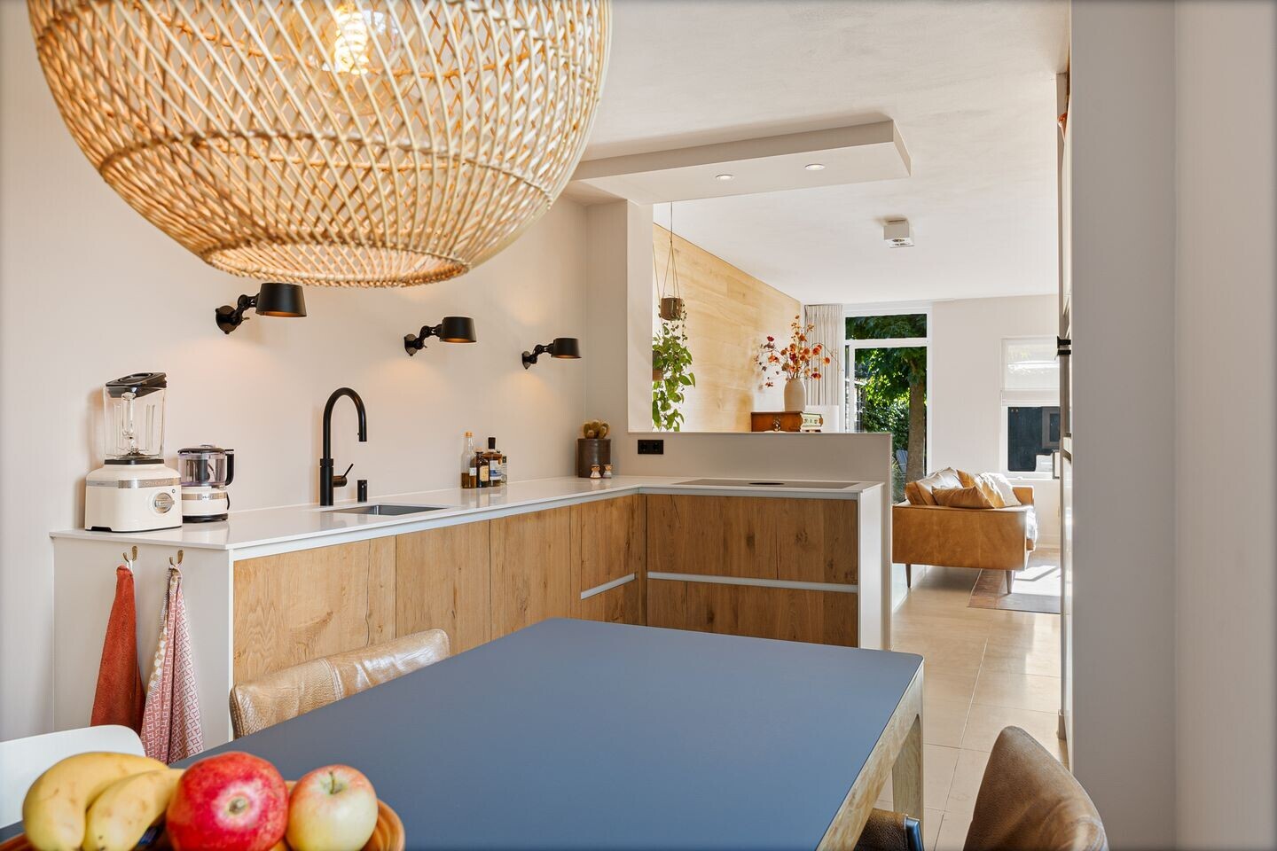 Tussenwoning te koop: Pijlhuishorst 12, Enschede