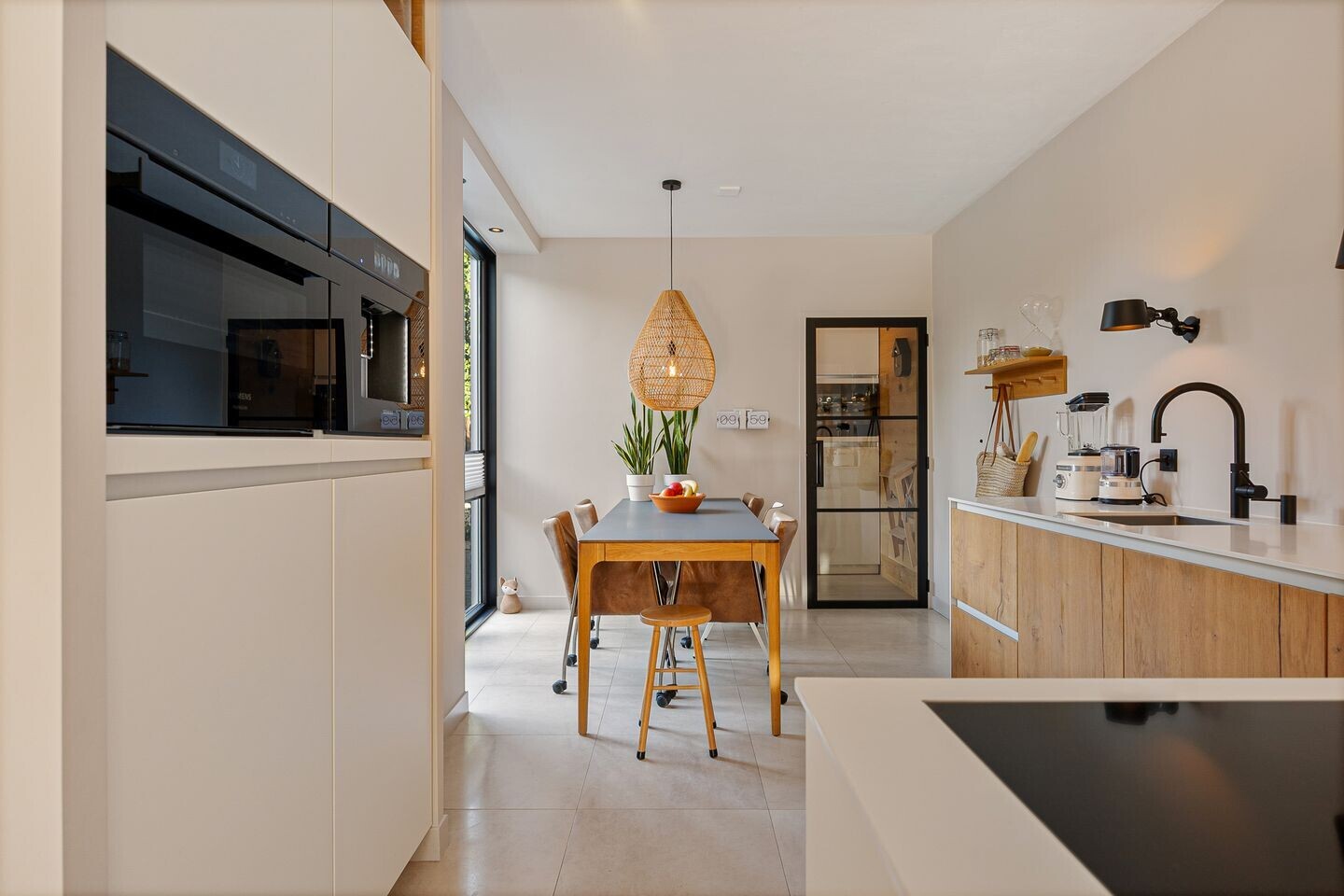 Tussenwoning te koop: Pijlhuishorst 12, Enschede