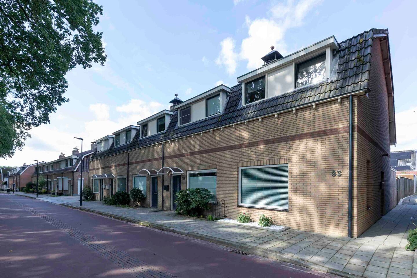 Hoekwoning te koop: Oosterstraat 93, Enschede
