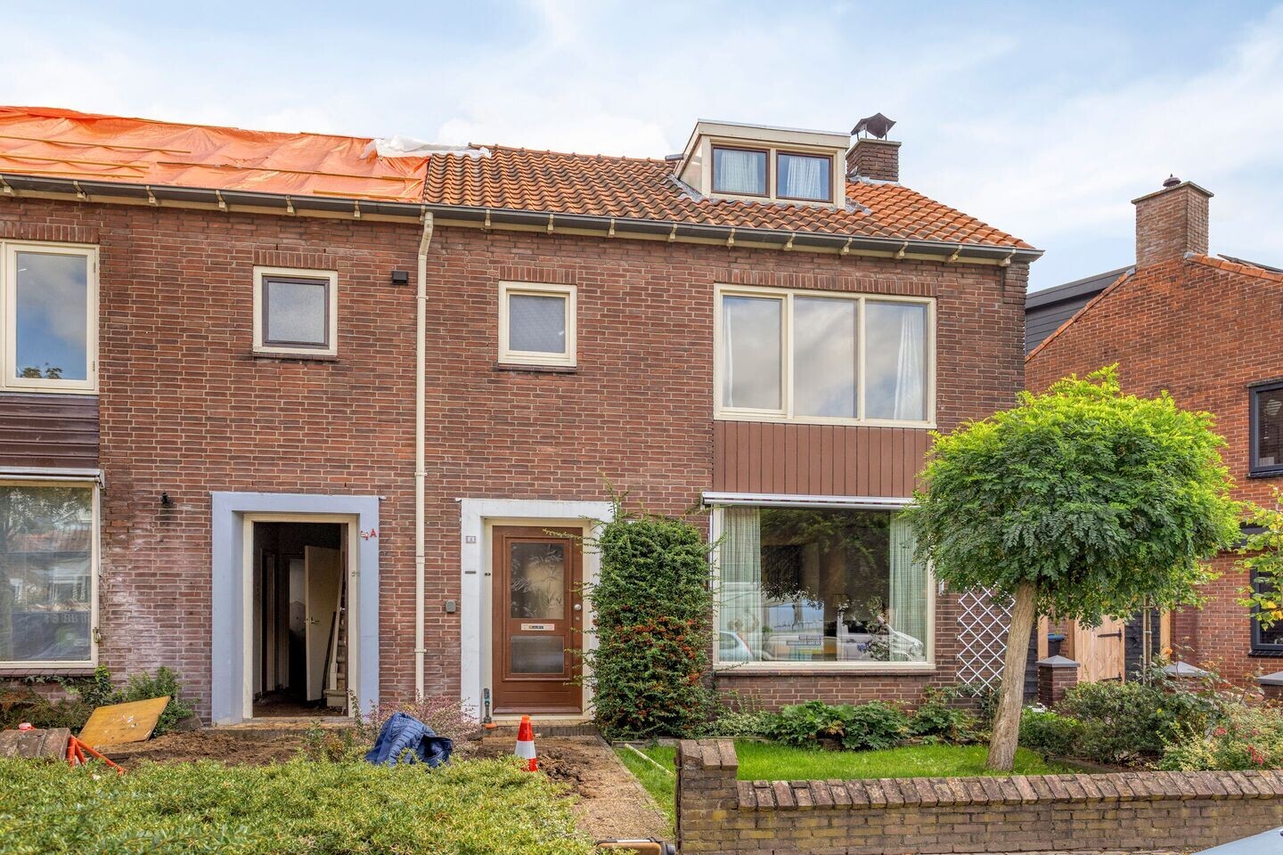 Twee-onder-één-kap te koop: Ringovenstraat 4, Enschede