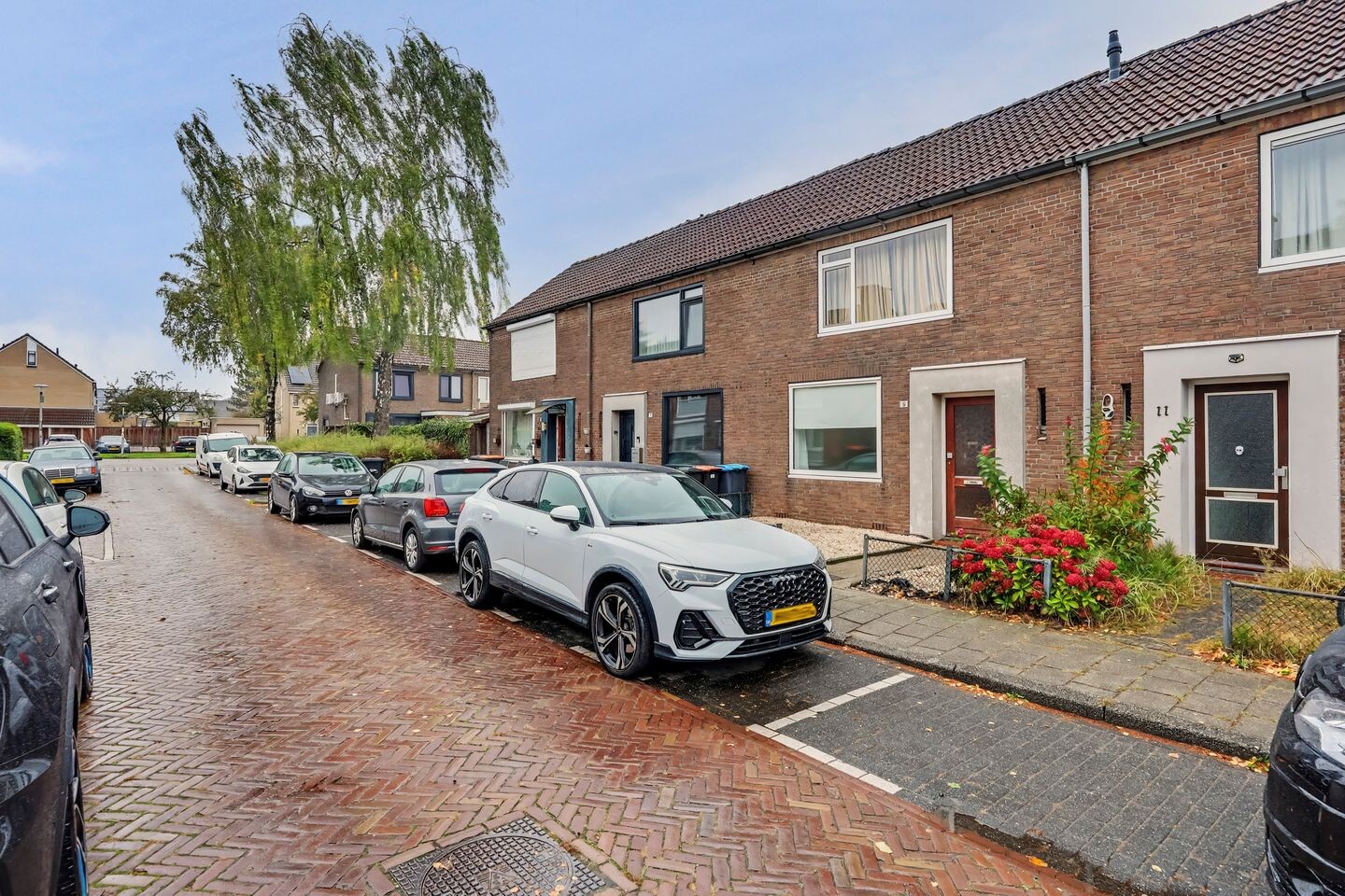 Tussenwoning te koop: W.C. Schoutenstraat 9, Enschede