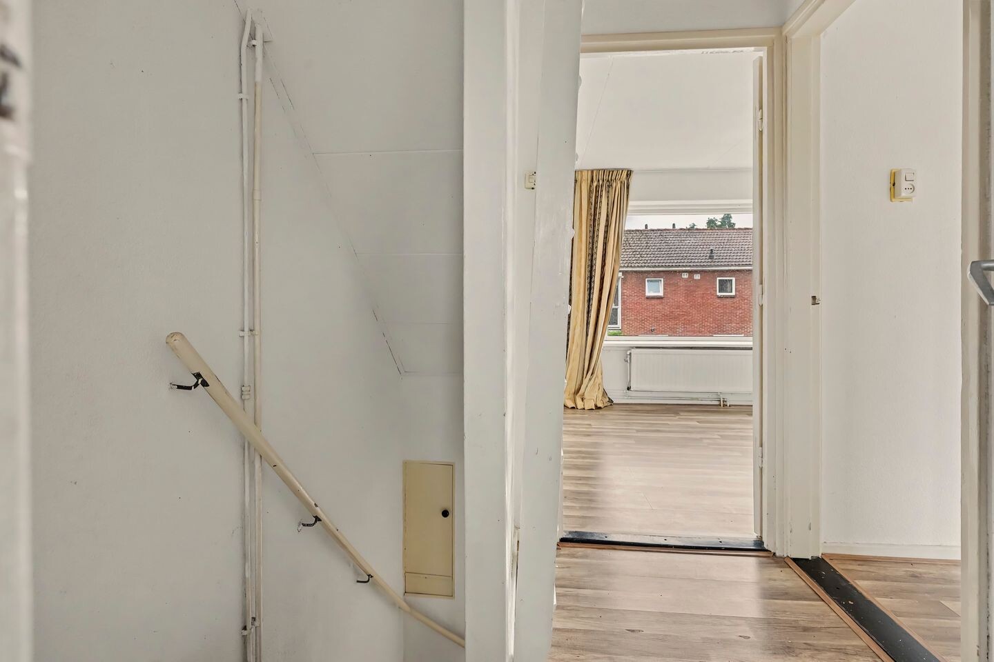 Tussenwoning te koop: W.C. Schoutenstraat 9, Enschede