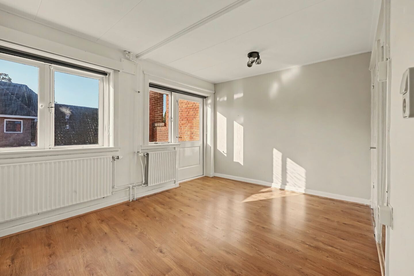 Tussenwoning te koop: Gronausevoetpad 114, Enschede