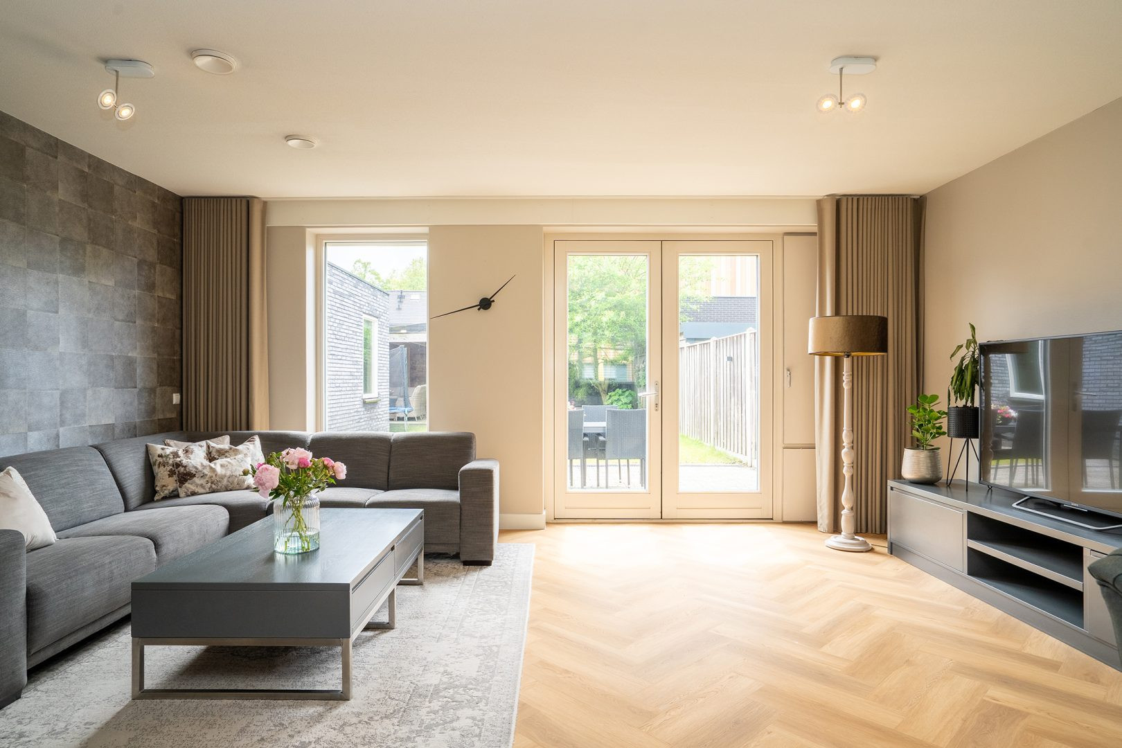 Twee-onder-één-kap te koop: Morsestraat 14, Enschede