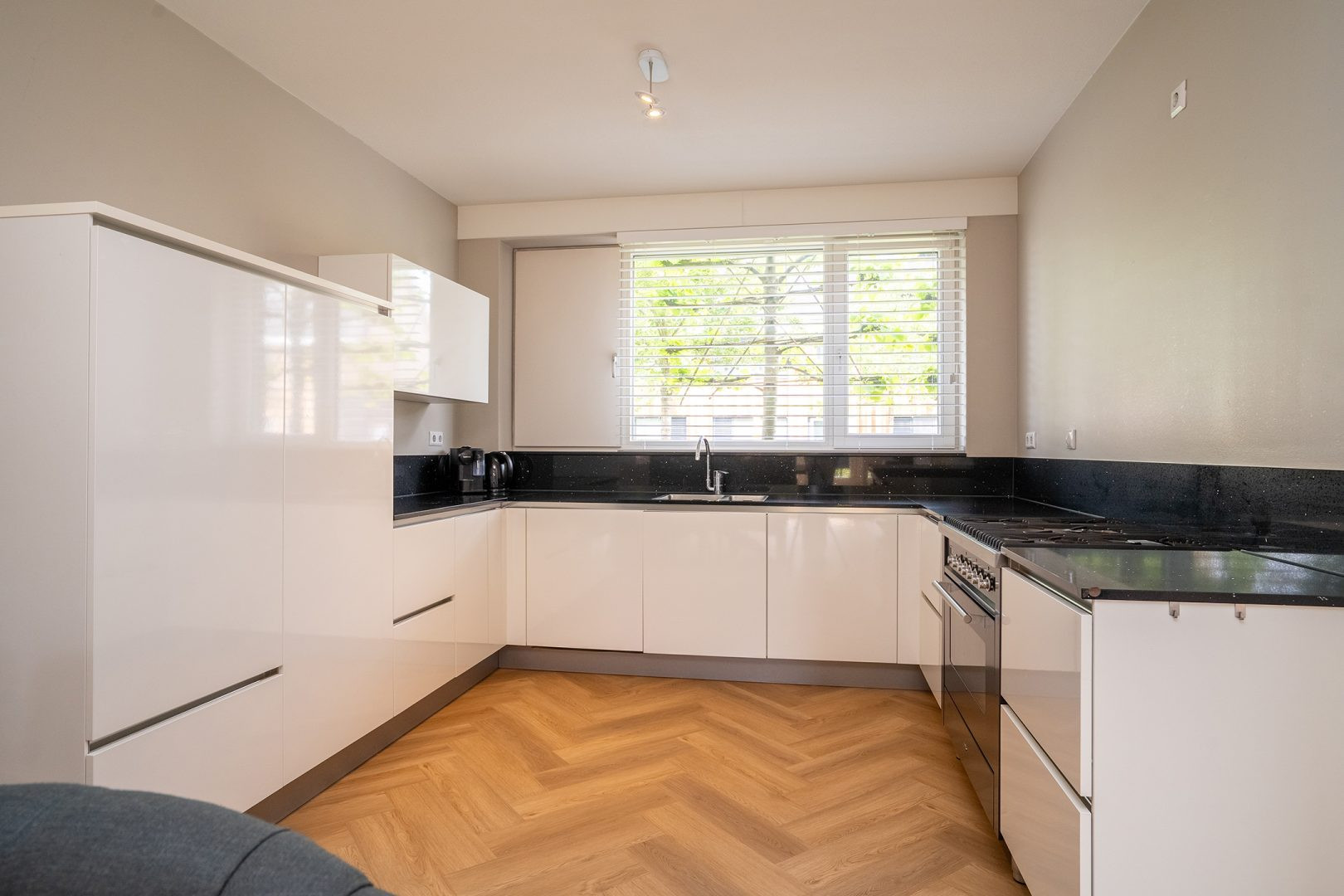 Twee-onder-één-kap te koop: Morsestraat 14, Enschede