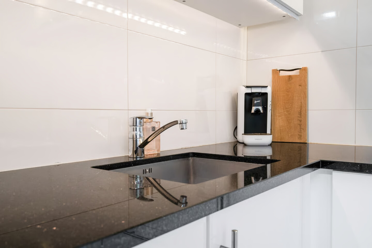 Tussenwoning te koop: Operastraat 201, Enschede