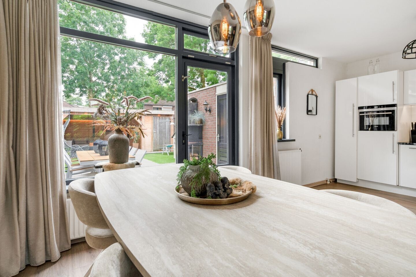Tussenwoning te koop: Operastraat 201, Enschede