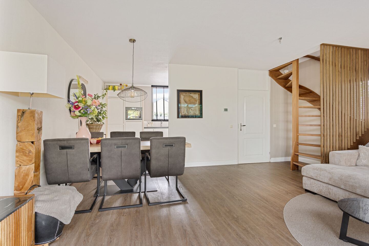 Hoekwoning te koop: Rondostraat 150, Enschede