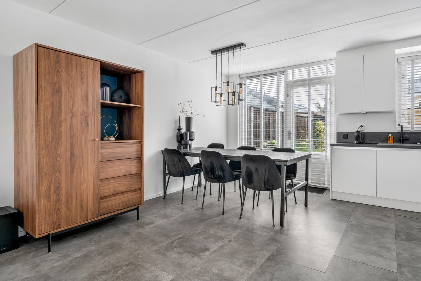 Tussenwoning te koop: Ikaroslaan 6, Enschede