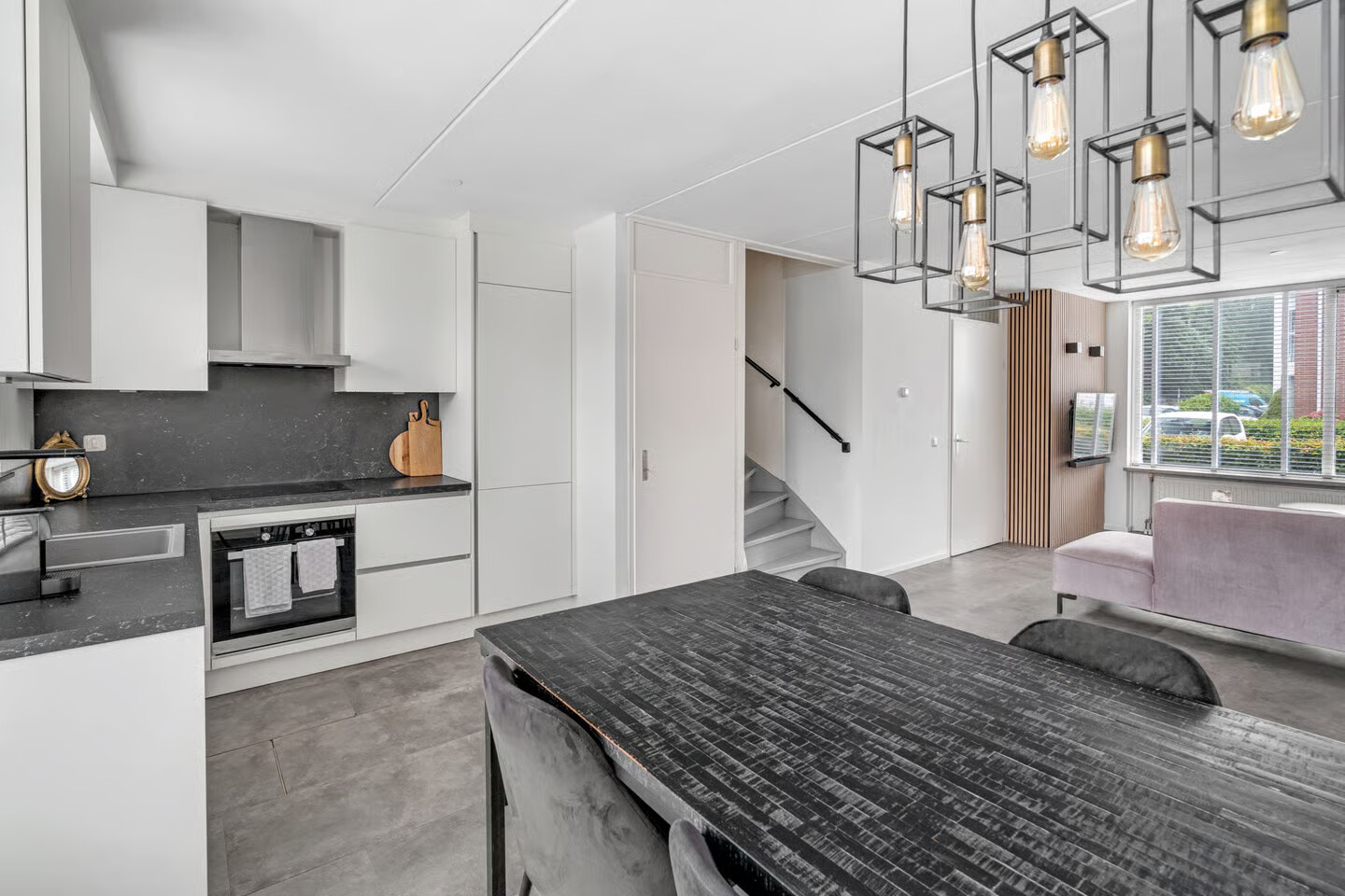 Tussenwoning te koop: Ikaroslaan 6, Enschede