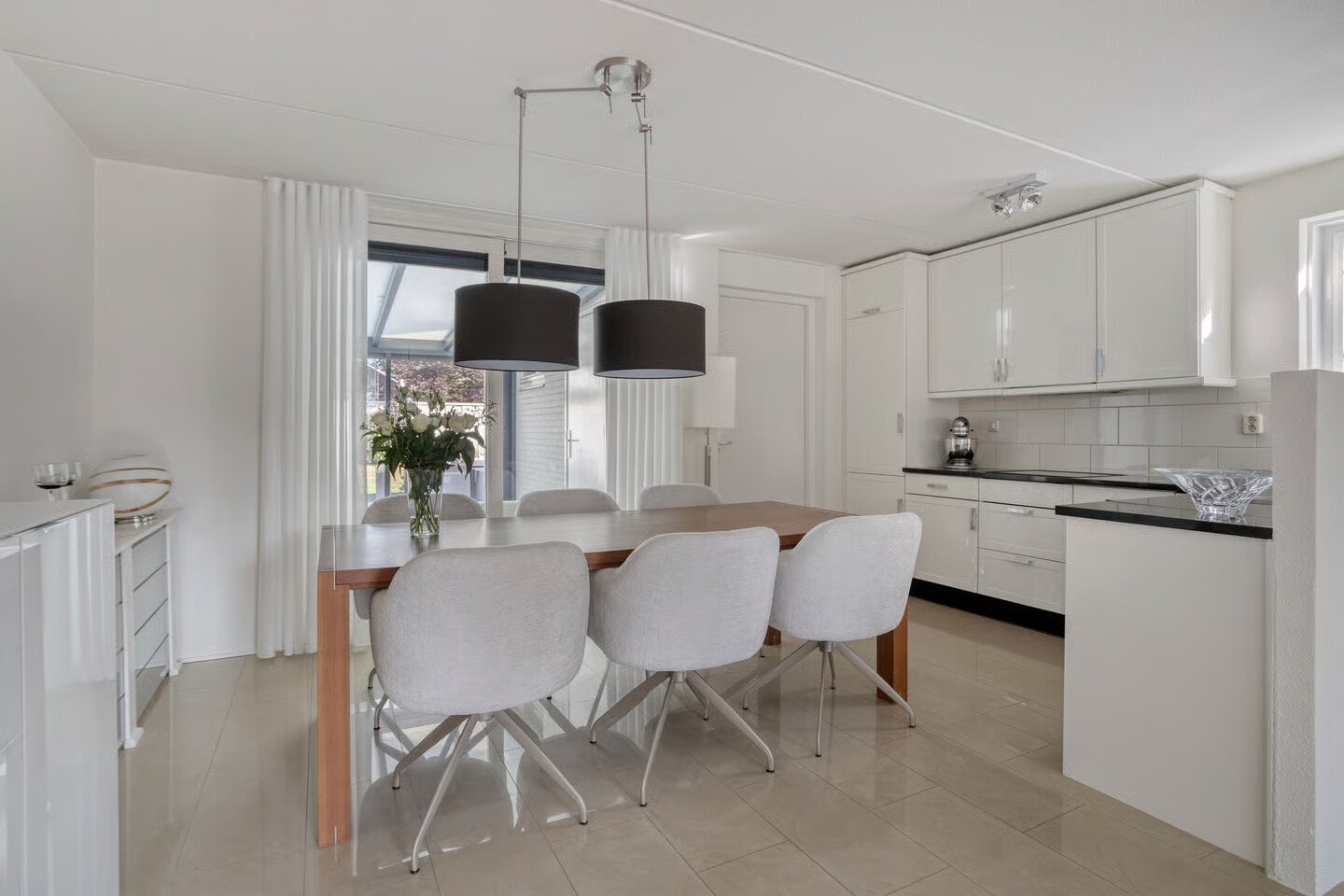 Hoekwoning te koop: Ledalaan 17, Enschede