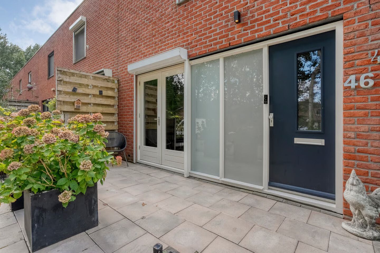 Tussenwoning te koop: Pijlkruidlaan 46, Enschede