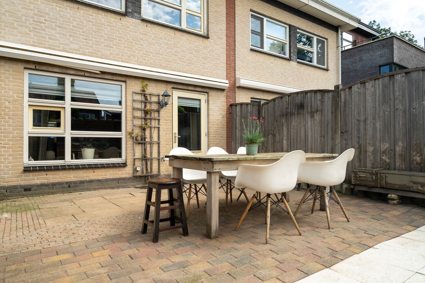 Tussenwoning te koop: Waterlelielaan 3, Enschede