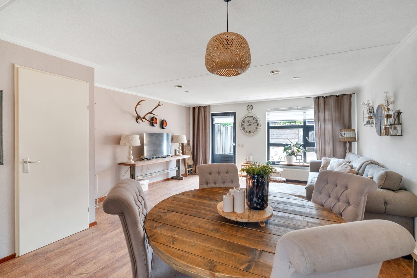 Tussenwoning te koop: Waterlelielaan 3, Enschede