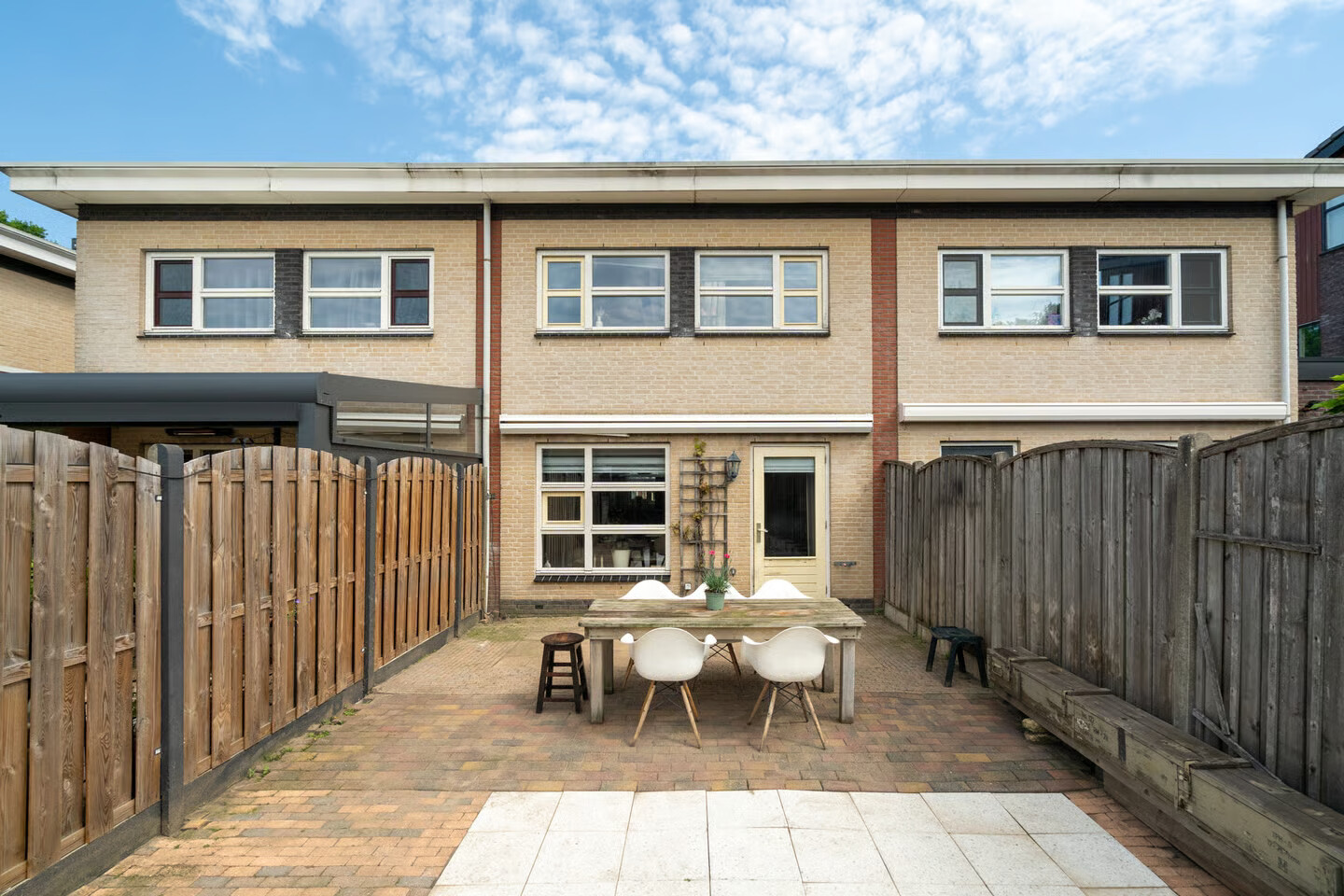 Tussenwoning te koop: Waterlelielaan 3, Enschede