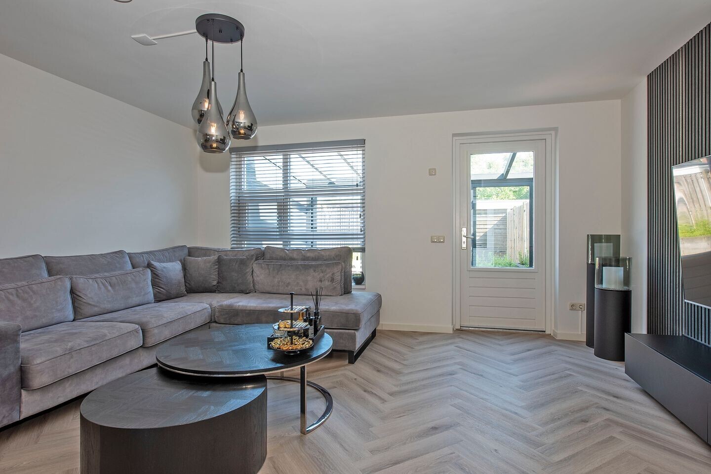 Tussenwoning te koop: Waterlelielaan 4, Enschede
