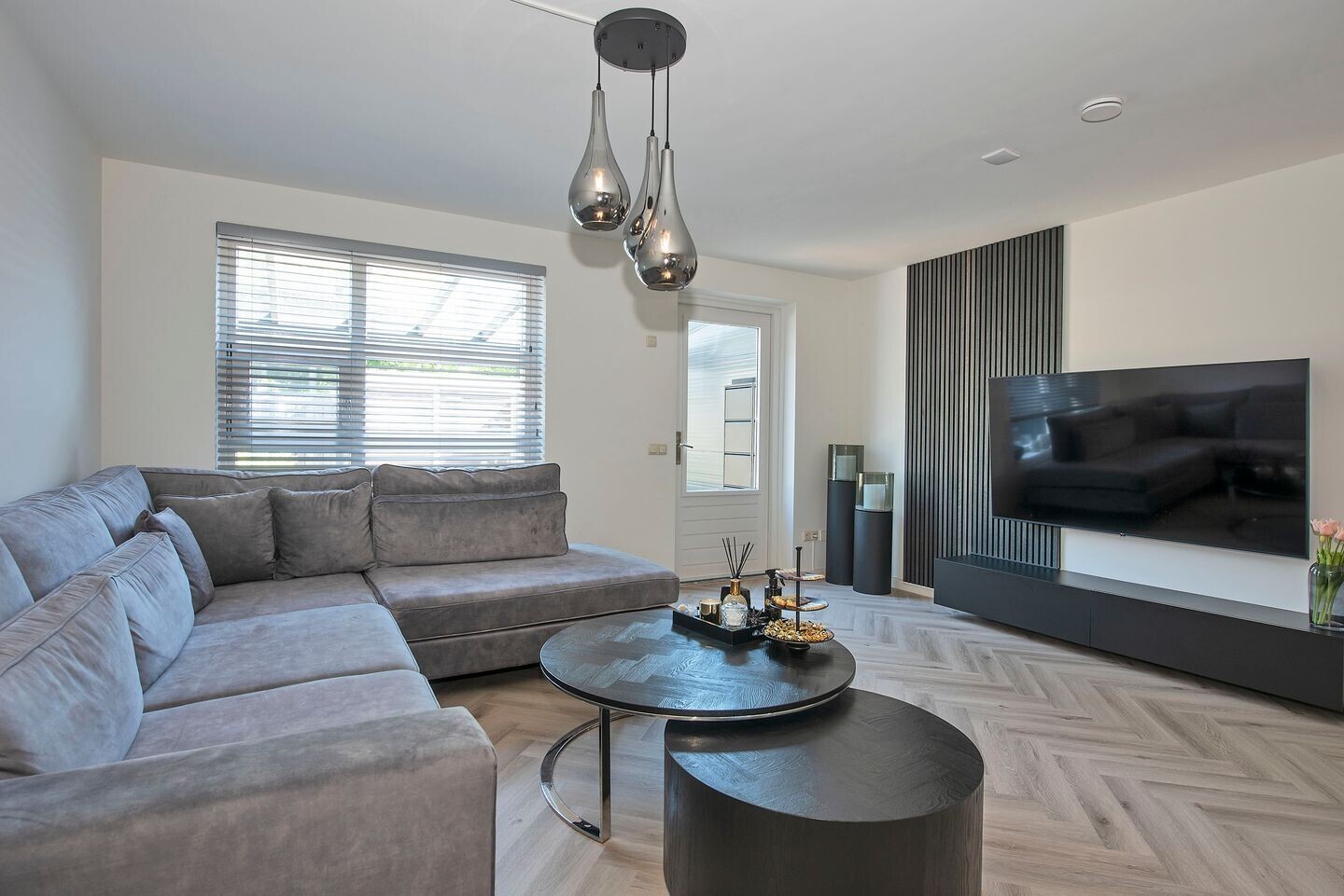 Tussenwoning te koop: Waterlelielaan 4, Enschede