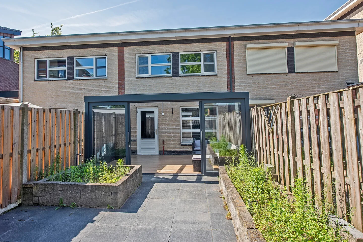 Tussenwoning te koop: Waterlelielaan 4, Enschede