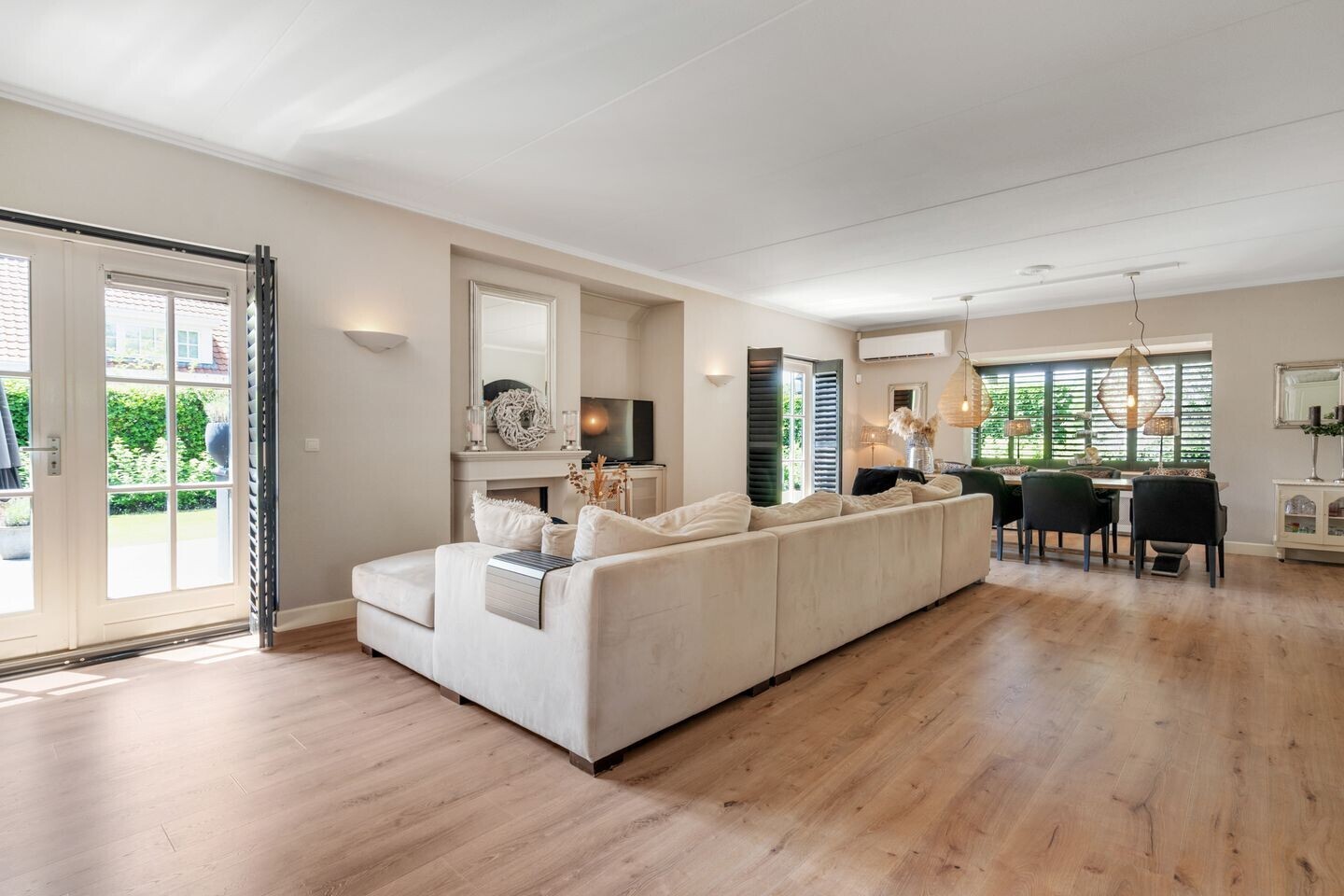 Vrijstaande woning te koop: Distelvlinder 2, Enschede