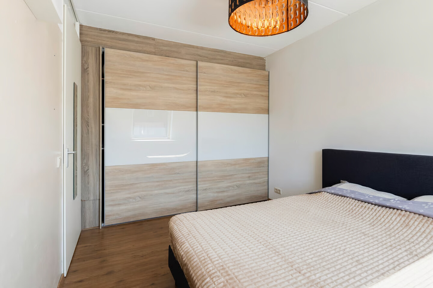 Tussenwoning te koop: Avondroodvlinder 8, Enschede