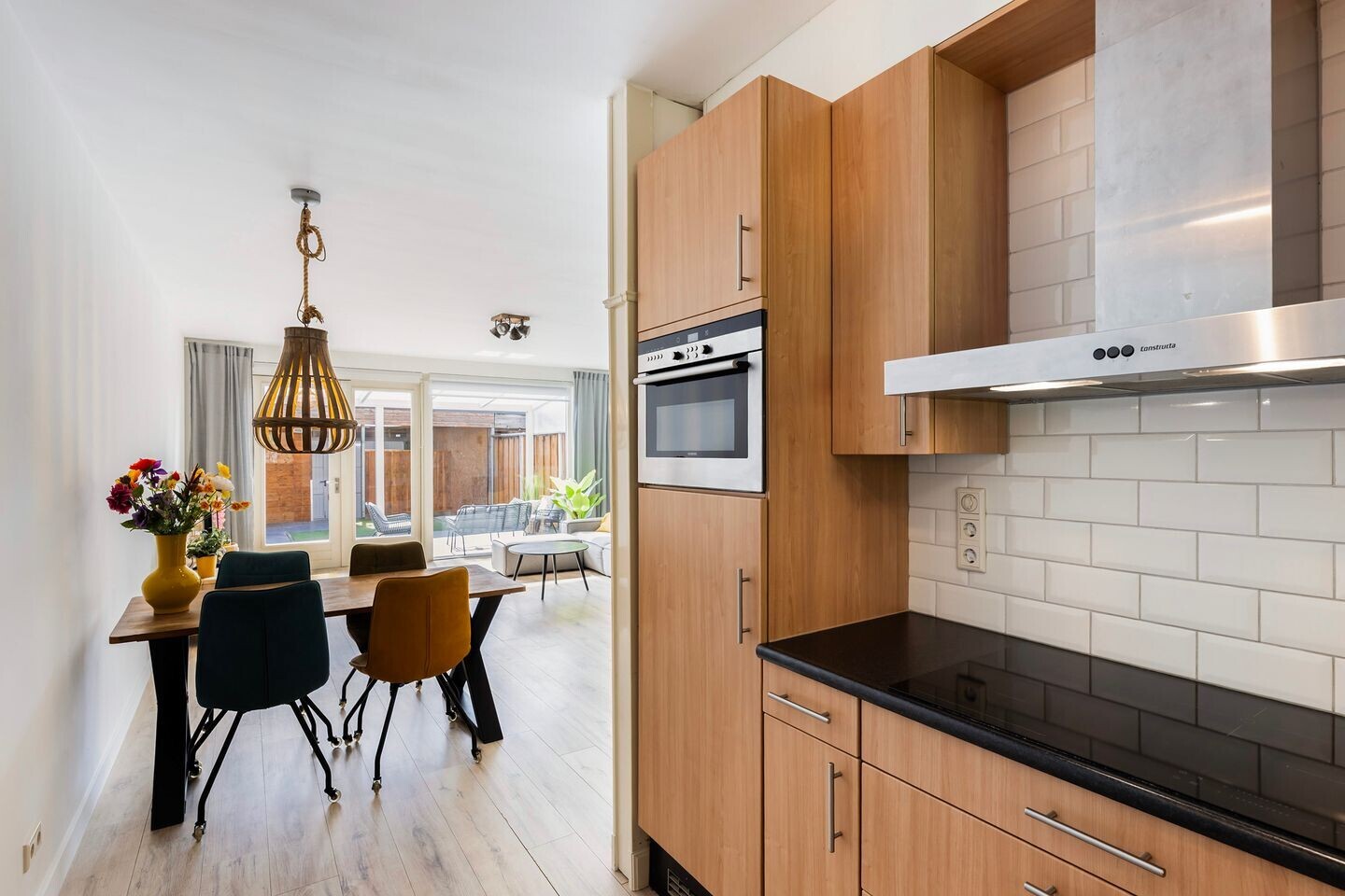 Tussenwoning te koop: Avondroodvlinder 8, Enschede