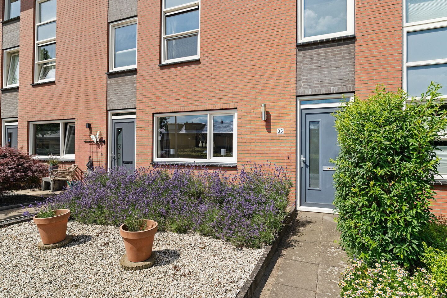Tussenwoning te koop: Kolibrievlinder 35, Enschede
