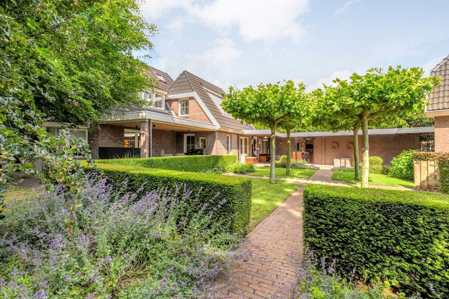Vrijstaande woning te koop: Keppelerdijk 272, Enschede