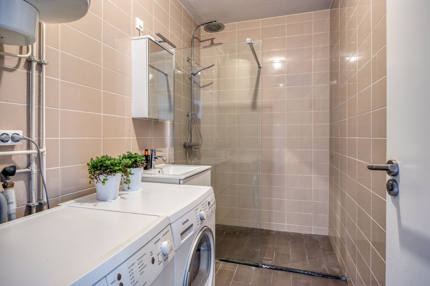 Appartement te koop: Heutinkstraat 127, Enschede