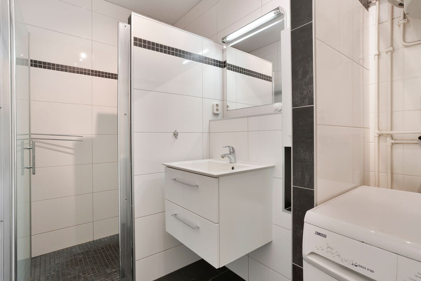 Appartement te koop: Heutinkstraat 131, Enschede