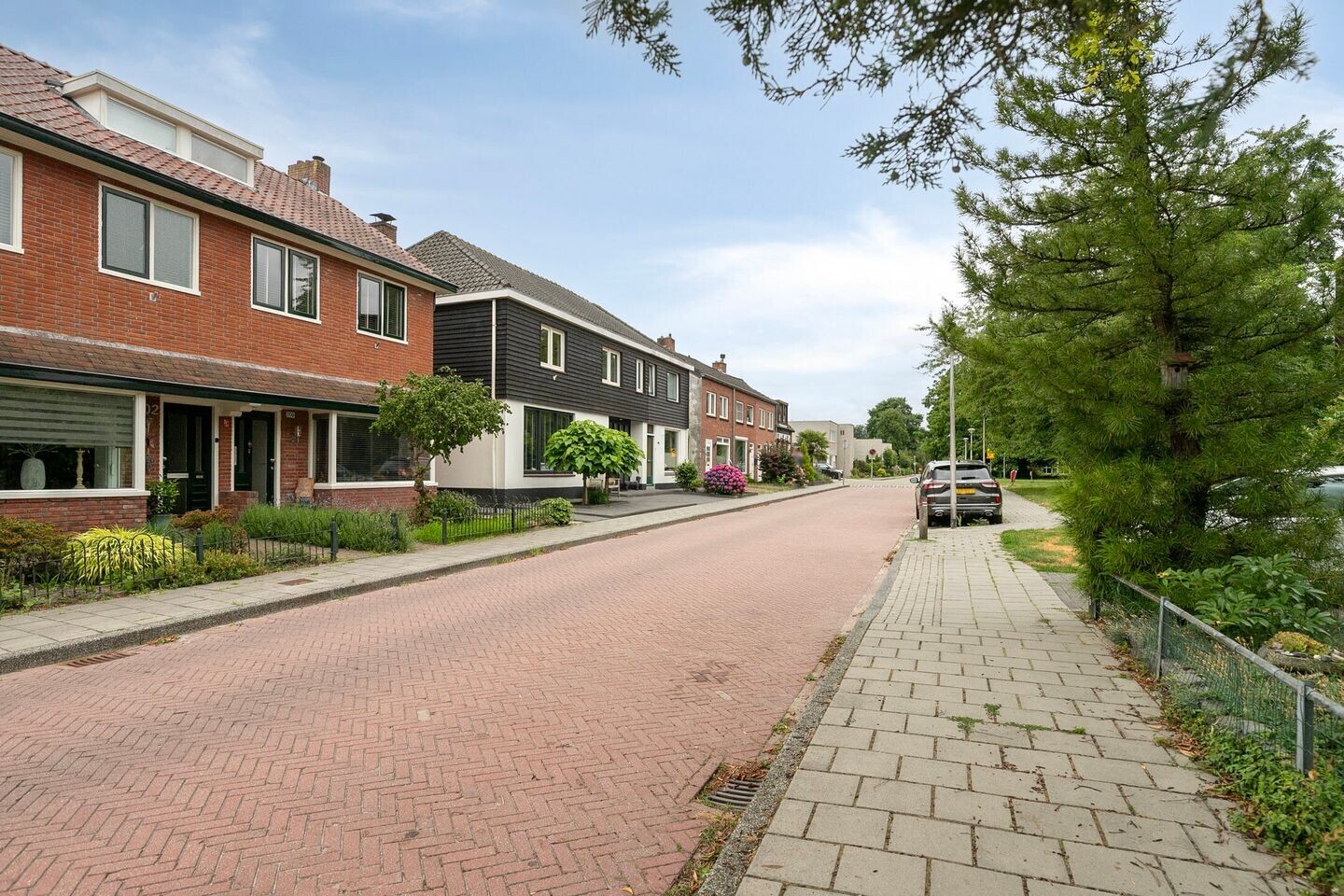 Twee-onder-één-kap te koop: Hofstedeweg 198, Enschede