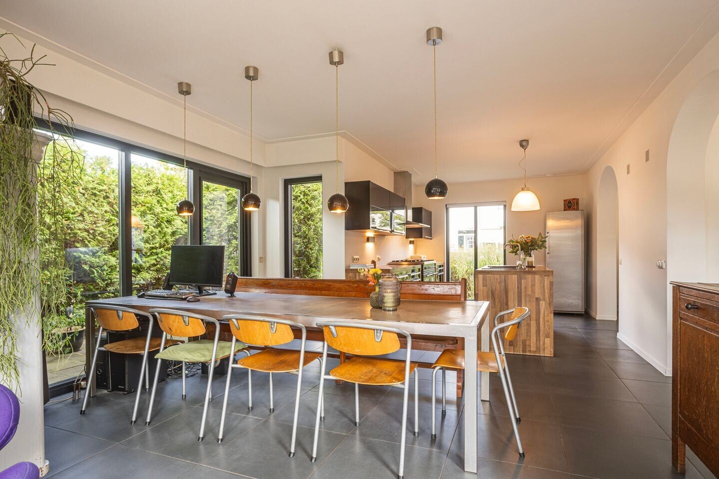 Hoekwoning te koop: hofstedeweg 204, Enschede