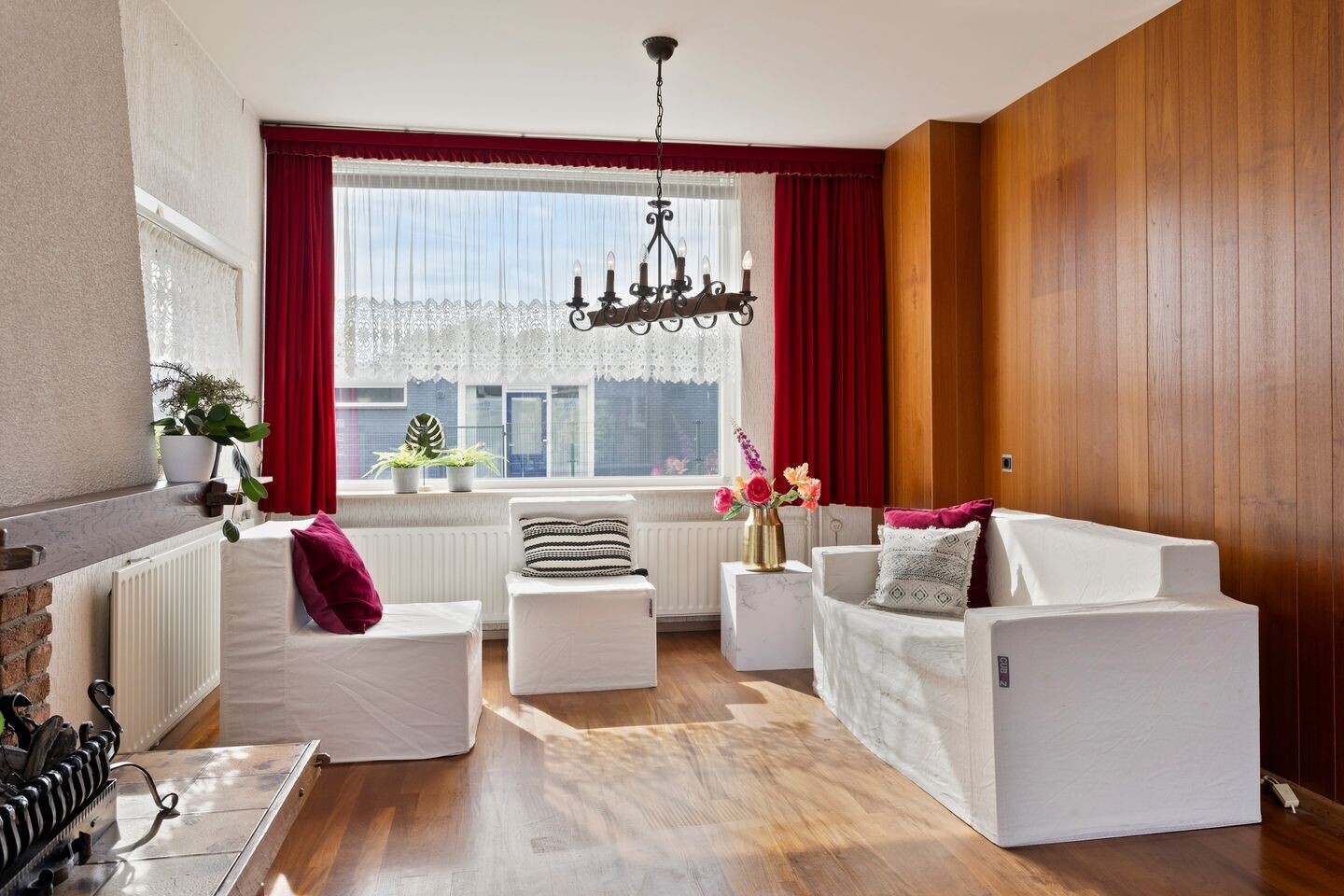 Tussenwoning te koop: Olympialaan 33, Enschede
