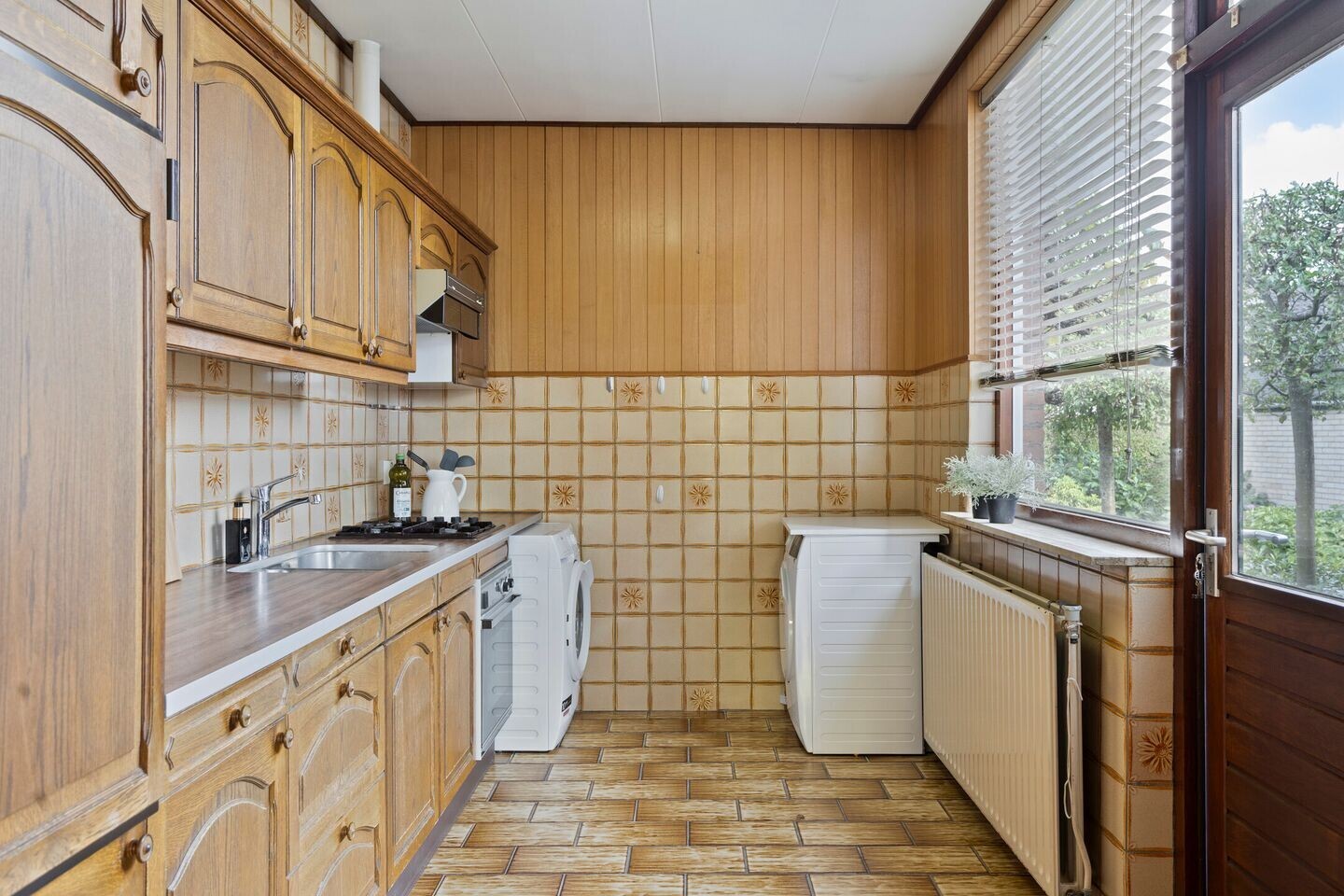 Tussenwoning te koop: Olympialaan 33, Enschede