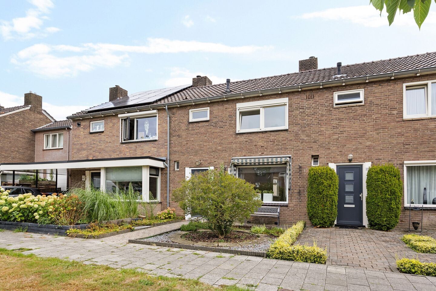 Tussenwoning te koop: Marathonstraat 23, Enschede