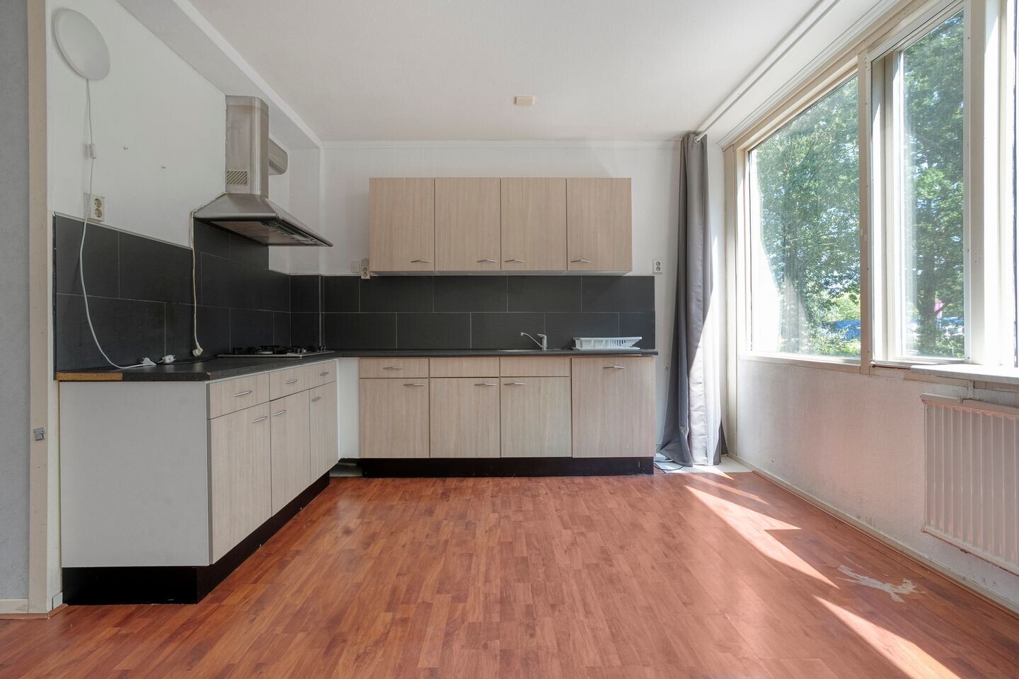 Tussenwoning te koop: Auskamplanden 217, Enschede