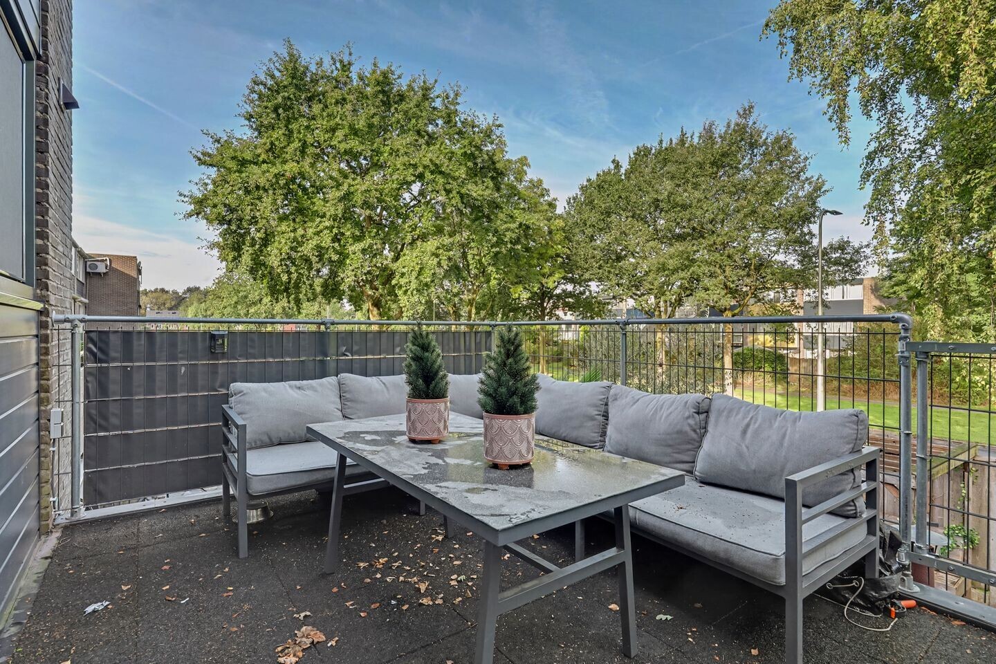 Tussenwoning te koop: Hanenberglanden 506, Enschede