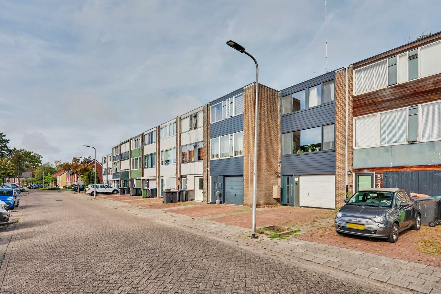 Tussenwoning te koop: Hanenberglanden 506, Enschede