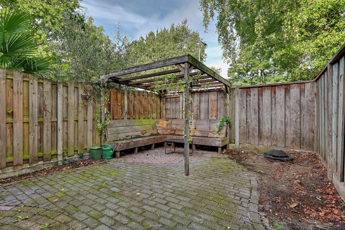 Tussenwoning te koop: Hanenberglanden 506, Enschede