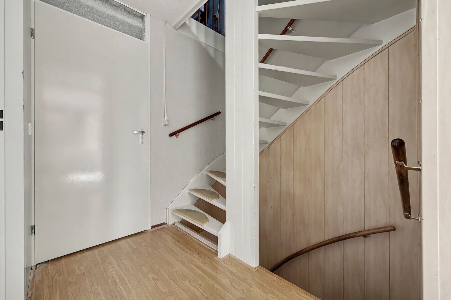 Tussenwoning te koop: Walkottelanden 102, Enschede