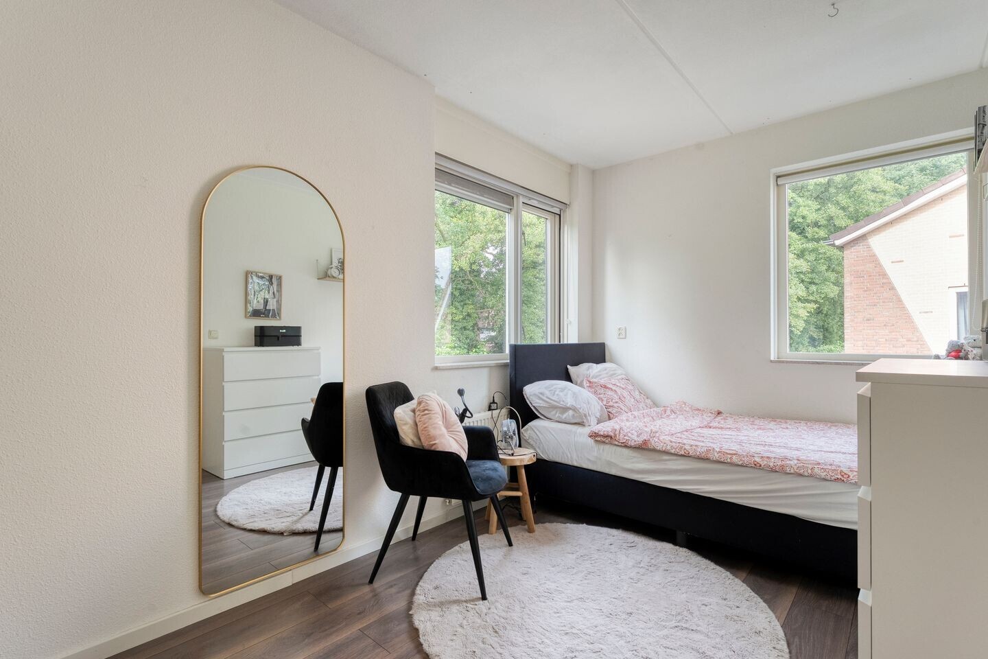Hoekwoning te koop: Mastbos 110, Enschede