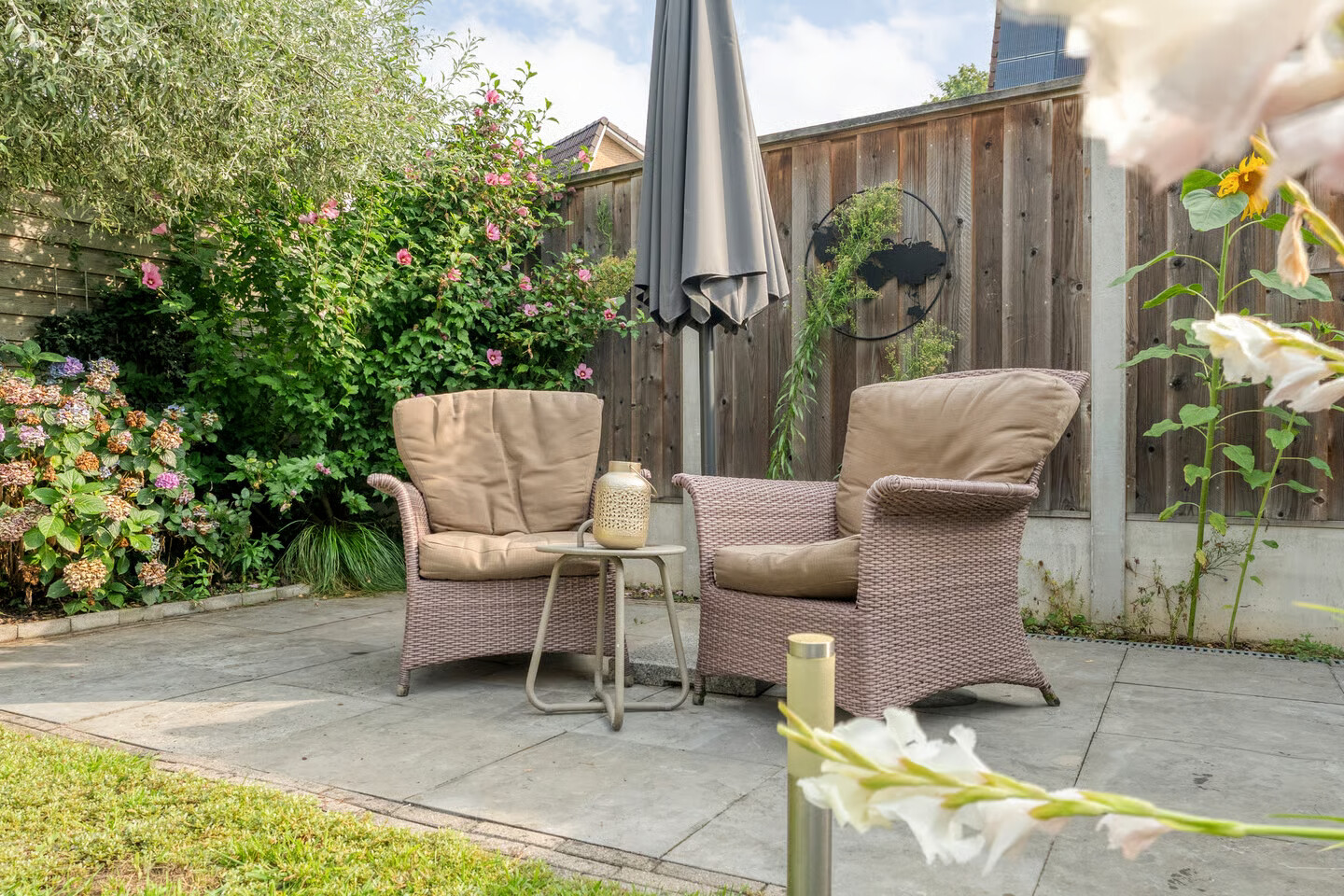 Hoekwoning te koop: Mastbos 110, Enschede
