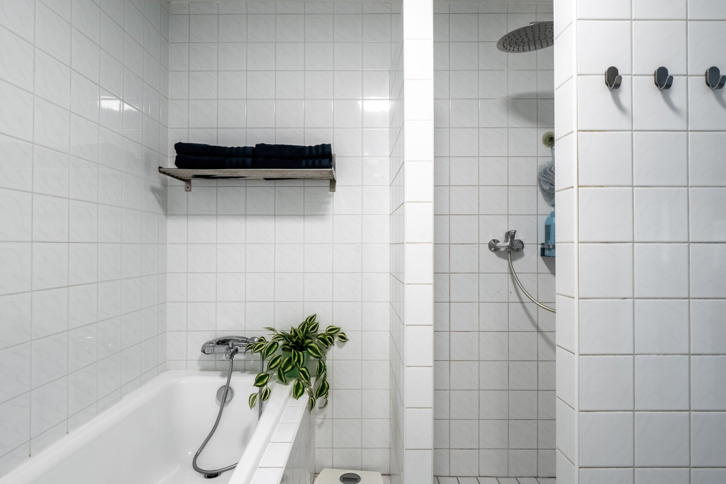 Hoekwoning te koop: Theresastraat 15, Enschede