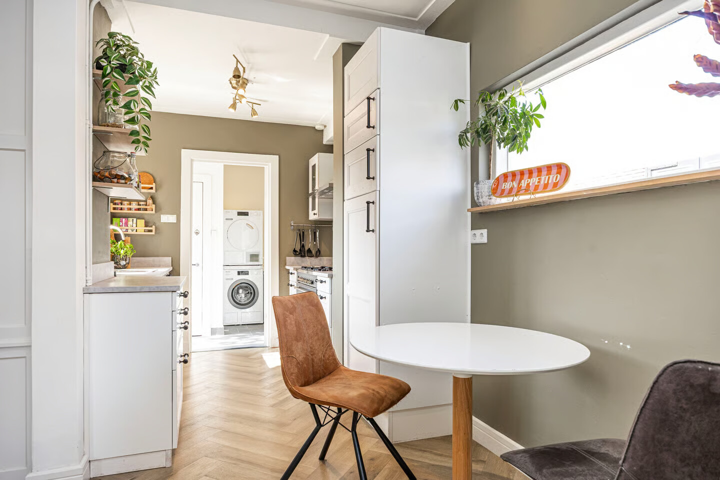Vrijstaande woning te koop: Burgemeester Jacobsstraat 22, Enschede