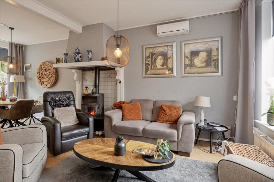 Hoekwoning te koop: Mariastraat 11, Enschede
