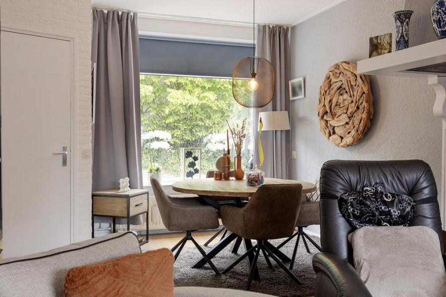 Hoekwoning te koop: Mariastraat 11, Enschede